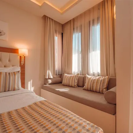 Sundia By Liberty Suncity 4* Ölüdeniz