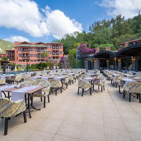 Sundia By Liberty Suncity 4* Ölüdeniz