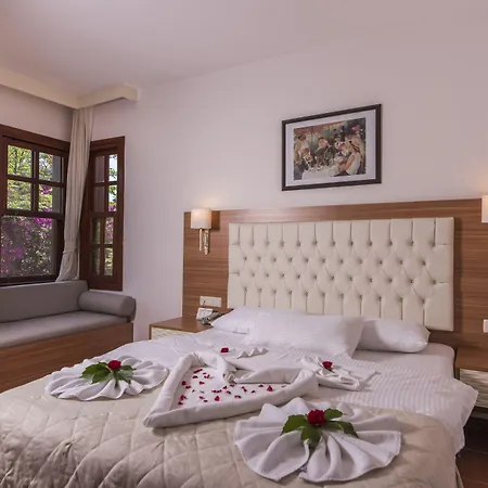 Sundia By Liberty Suncity 4* Ölüdeniz