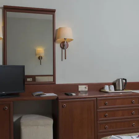 Sundia By Liberty Suncity Hotel 4*