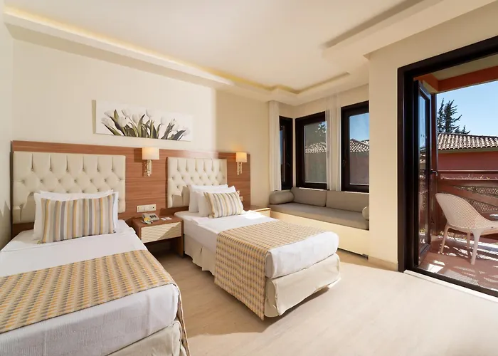 Sundia By Liberty Suncity 4* Öludeniz