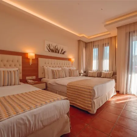 Sundia By Liberty Suncity Hotel