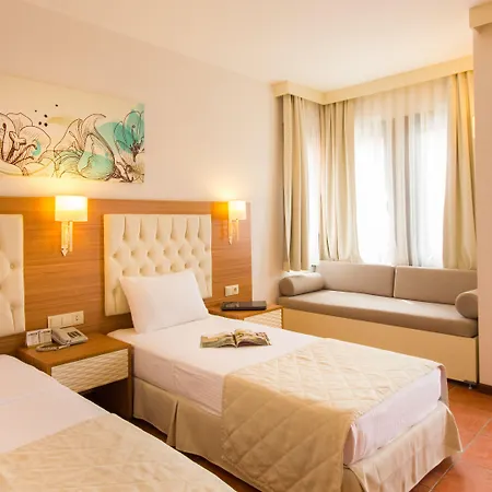 Hotel Sundia By Liberty Suncity