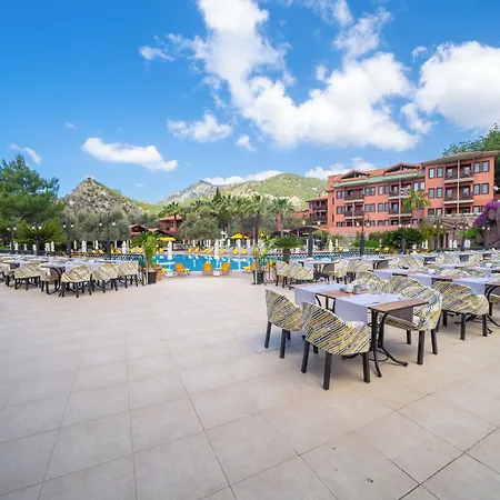 Sundia By Liberty Suncity 4* Ölüdeniz