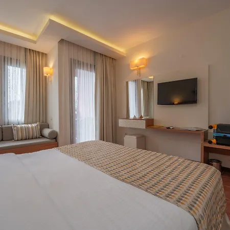 ホテル Sundia By Liberty Suncity 4*