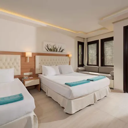 Hotell Sundia By Liberty Suncity 4*
