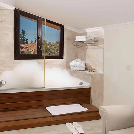 Sundia By Liberty Suncity Öludeniz