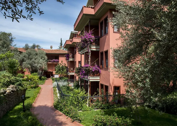 Sundia By Liberty Suncity Hotell 4*