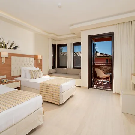 Hotell Sundia By Liberty Suncity Öludeniz