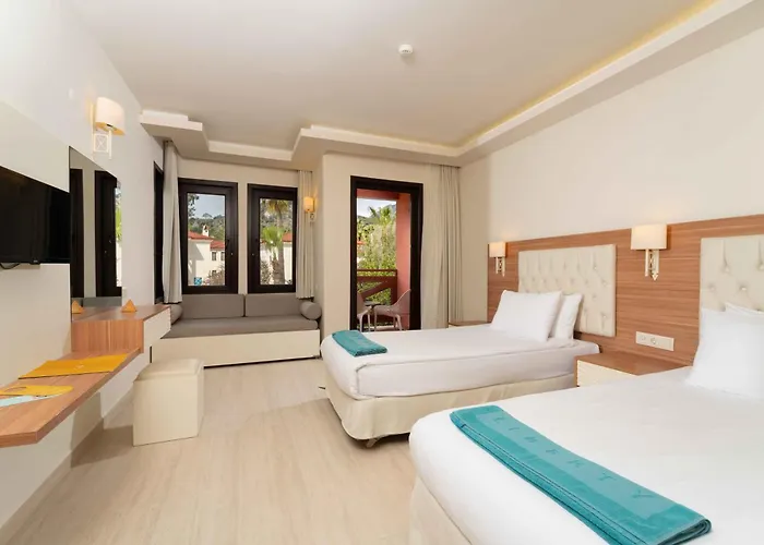 Sundia By Liberty Suncity Otel 4*