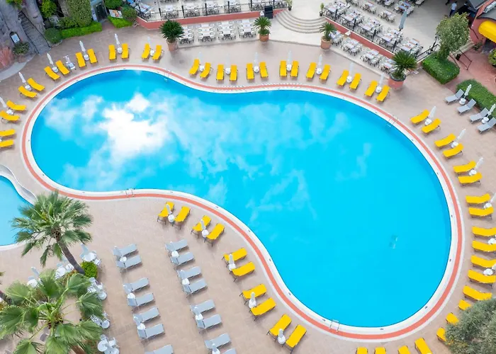 Sundia By Liberty Suncity Hotel