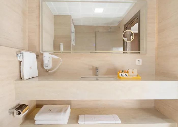 Hotel Sundia By Liberty Suncity